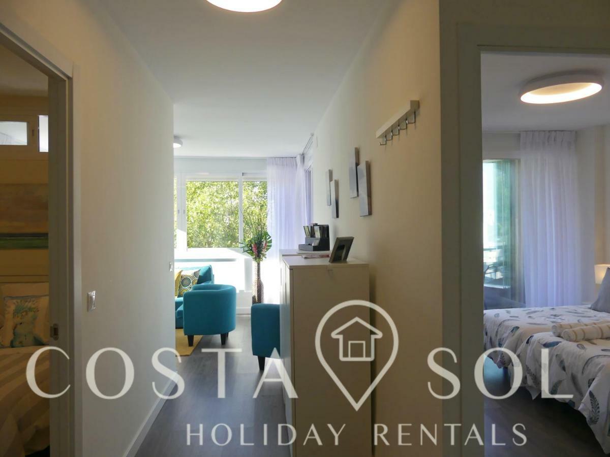 Apartamento Vacacional A 1 Minuto De La Playa - Carihuela Torremolinos Bagian luar foto