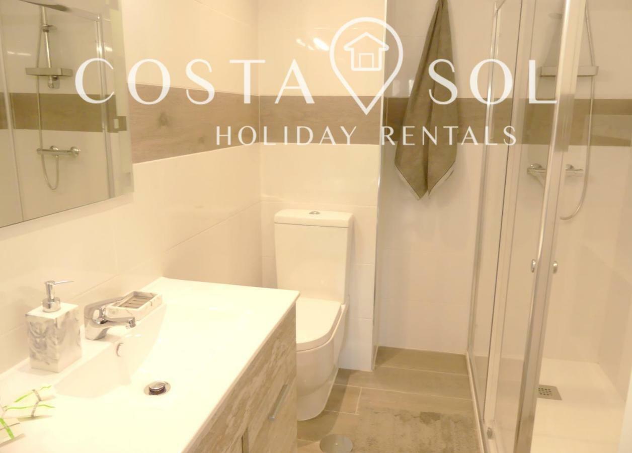 Apartamento Vacacional A 1 Minuto De La Playa - Carihuela Torremolinos Bagian luar foto