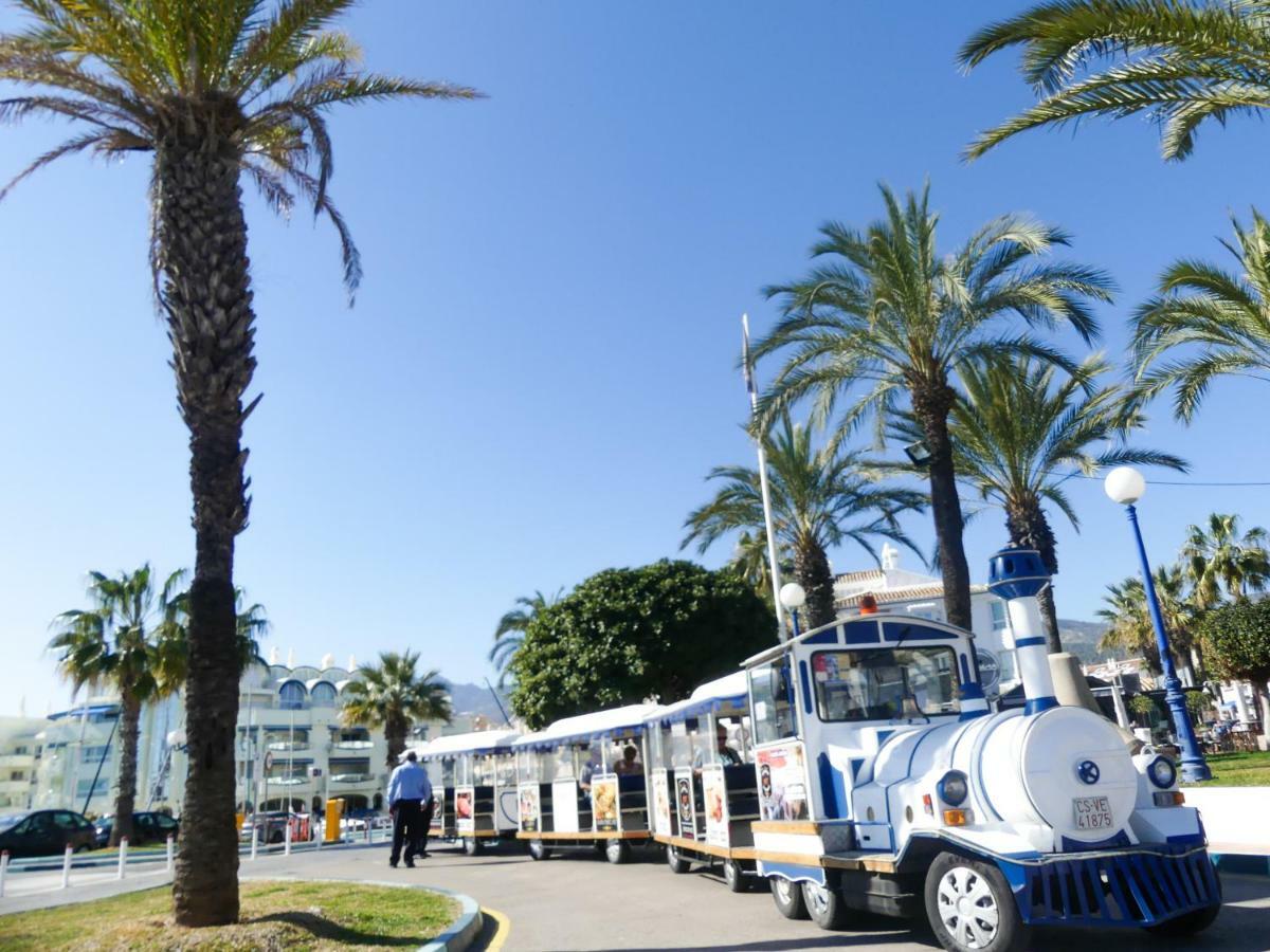 Apartamento Vacacional A 1 Minuto De La Playa - Carihuela Torremolinos Bagian luar foto