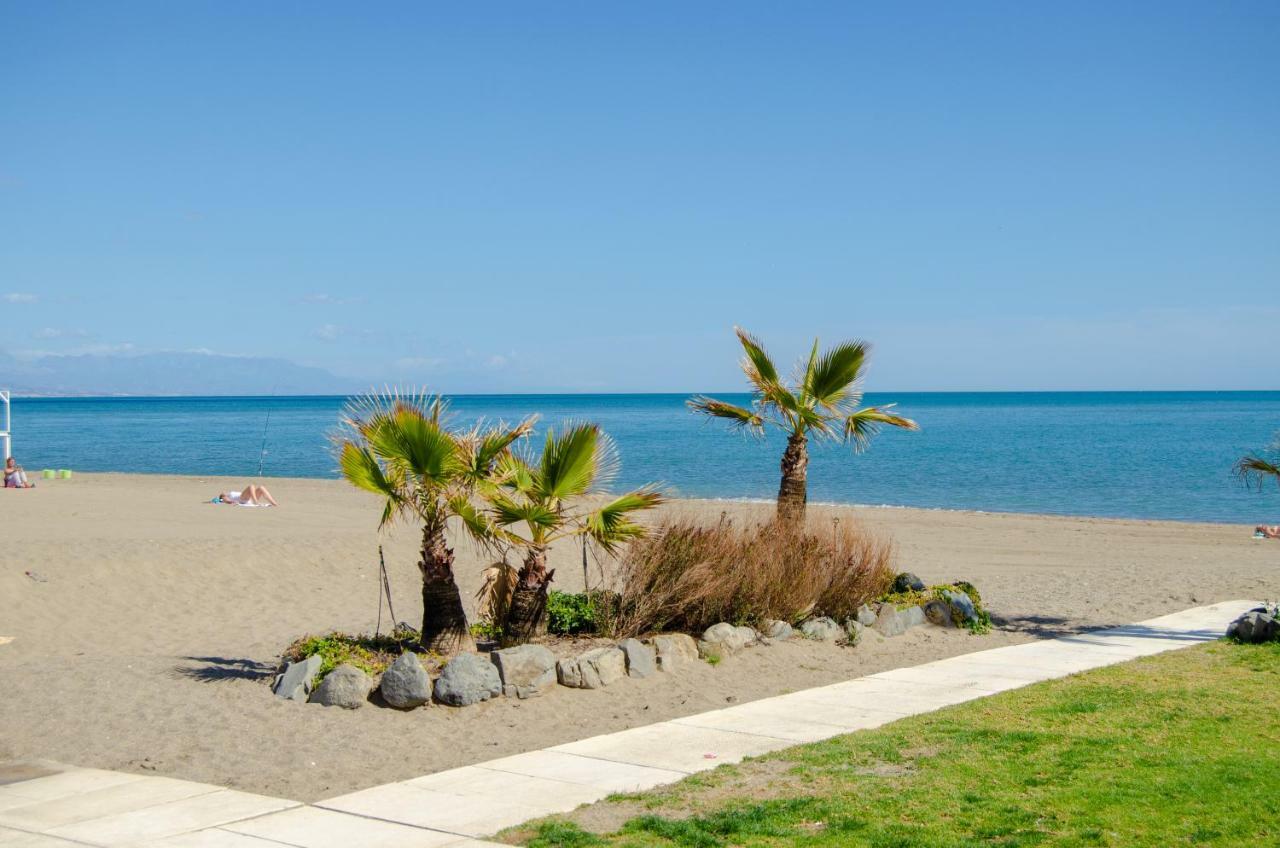 Apartamento Vacacional A 1 Minuto De La Playa - Carihuela Torremolinos Bagian luar foto