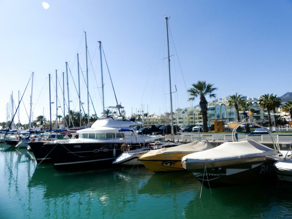 Apartamento Vacacional A 1 Minuto De La Playa - Carihuela Torremolinos Bagian luar foto