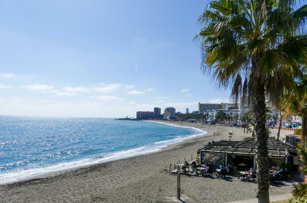 Apartamento Vacacional A 1 Minuto De La Playa - Carihuela Torremolinos Bagian luar foto